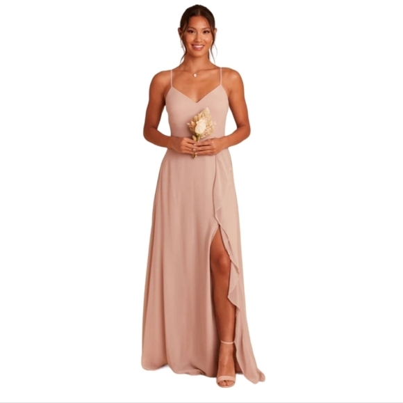 NWT Birdy Grey Theresa Creamy Beige Long Chiffon Gown Size Medium - Picture 1 of 8